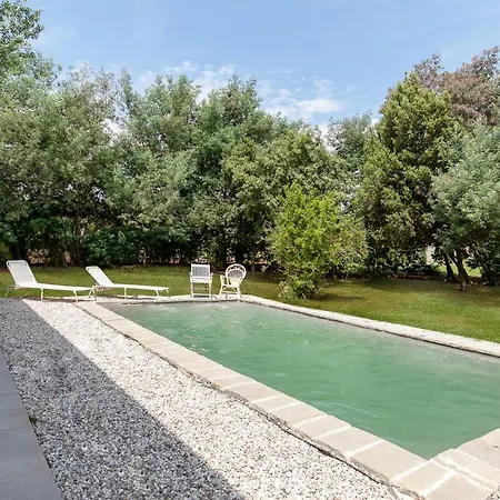 2 Bedroom In Orentano